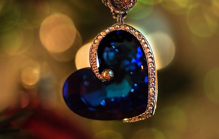 Business Idea for Stunning Fancy Jewelry in Malaysia